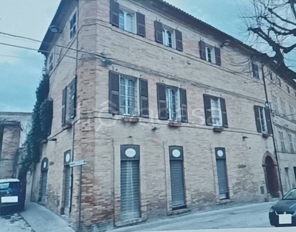 casa indipendente in vendita a Corridonia