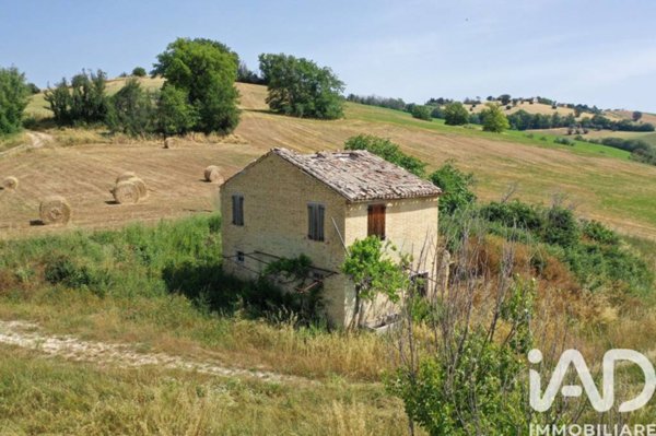 casa indipendente in vendita a Corridonia