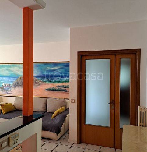 casa indipendente in vendita a Corridonia