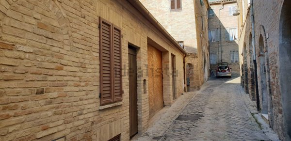 quadrivano in vendita a Corridonia