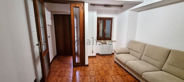casa indipendente in vendita a Corridonia