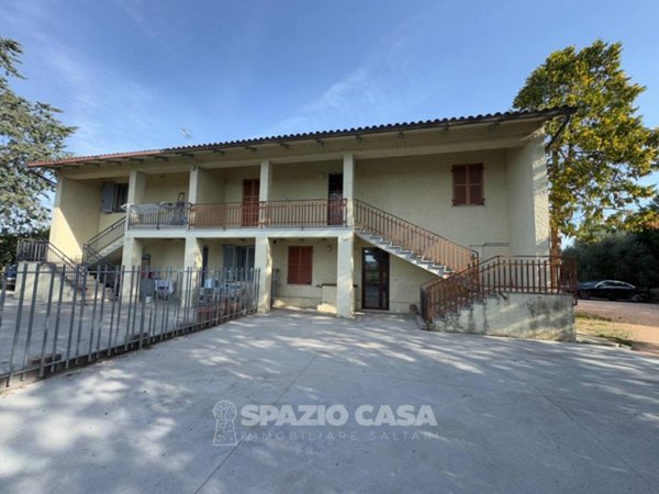 casa indipendente in vendita a Corridonia