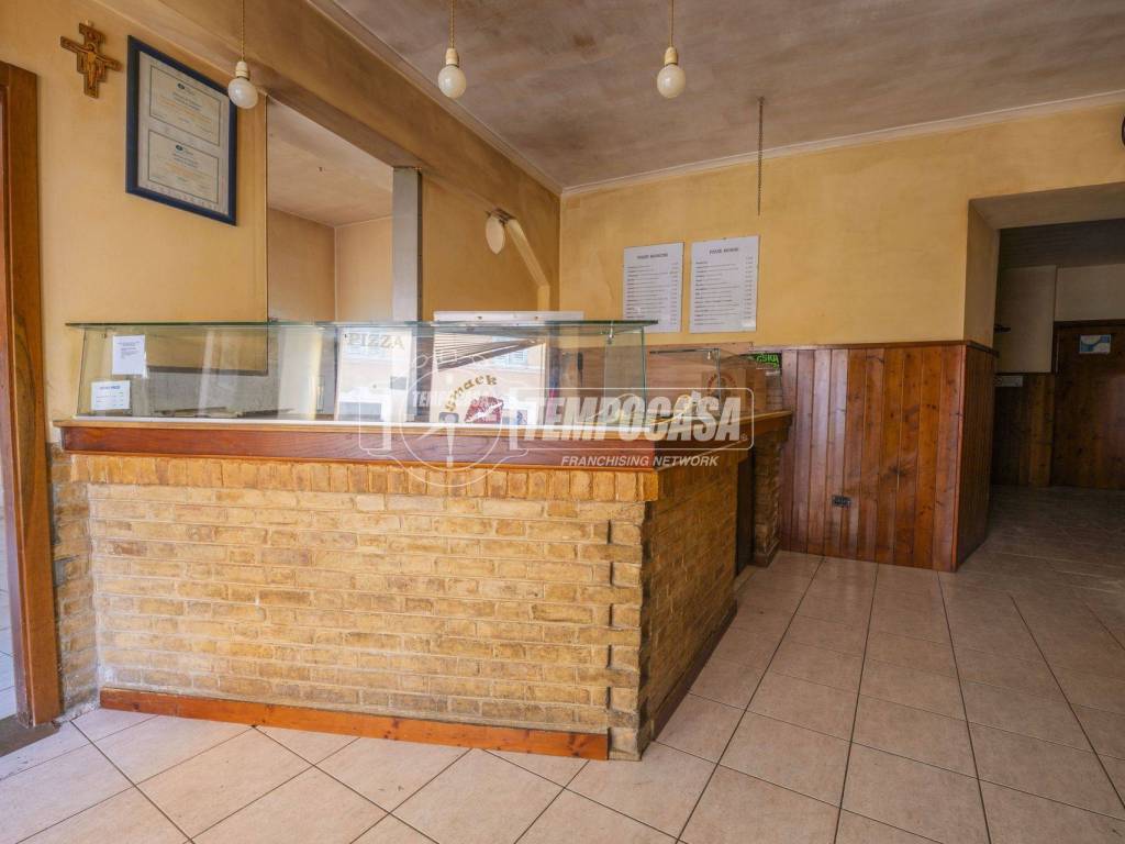 negozio in vendita a Corridonia