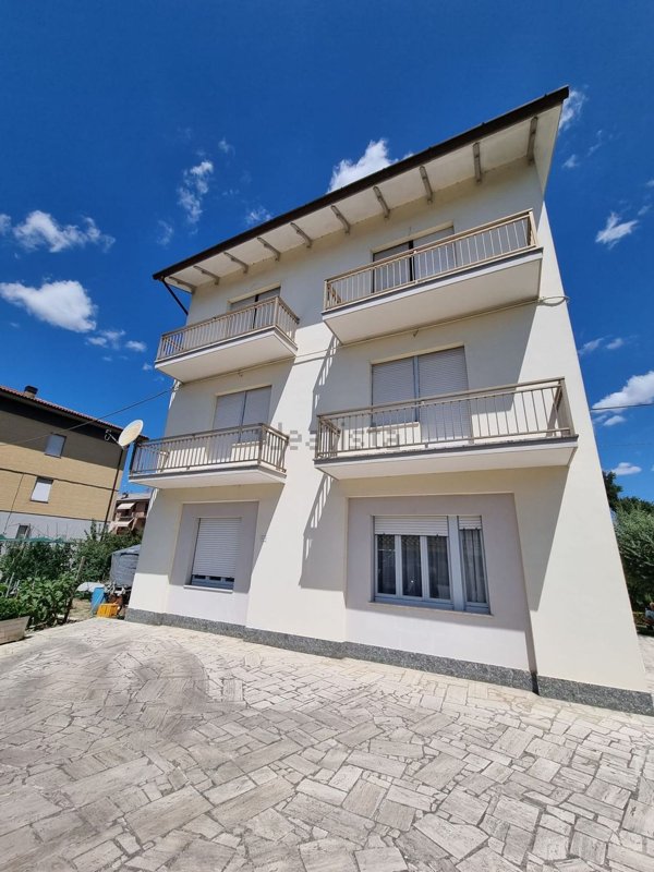 appartamento in vendita a Corridonia in zona Passo del Bidollo