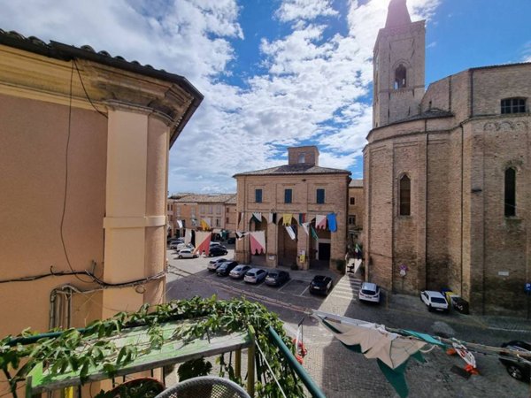 casa indipendente in vendita a Corridonia