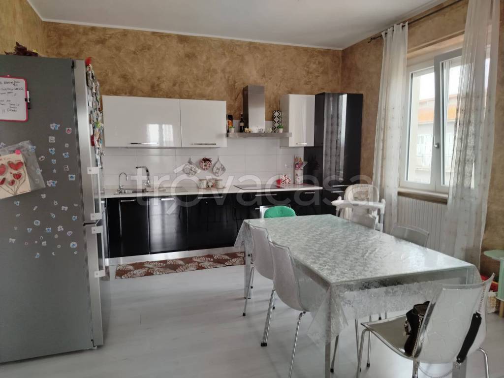 appartamento in vendita a Corridonia in zona San Claudio