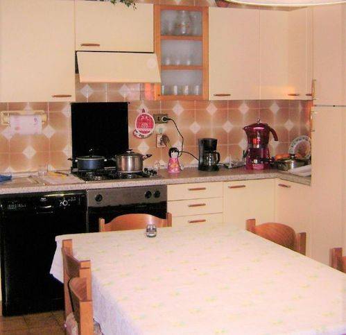 appartamento in vendita a Corridonia in zona Colbuccaro