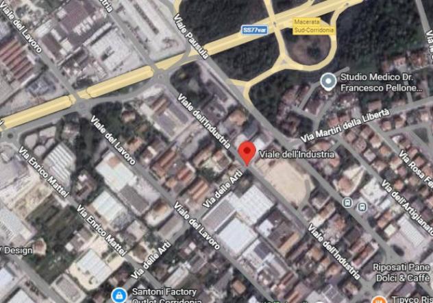 locale commerciale in vendita a Corridonia