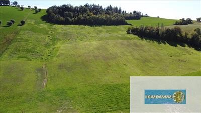 terreno in vendita a Corridonia in zona Colbuccaro