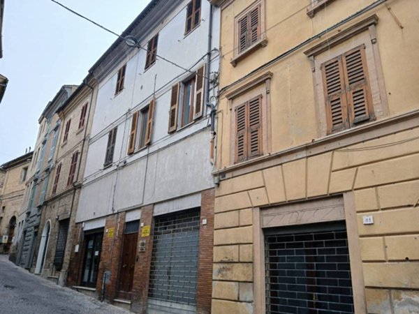 casa indipendente in vendita a Corridonia