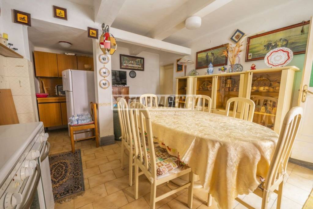 casa indipendente in vendita a Corridonia