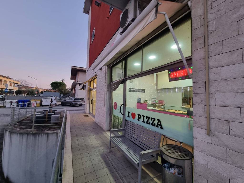 negozio in vendita a Corridonia