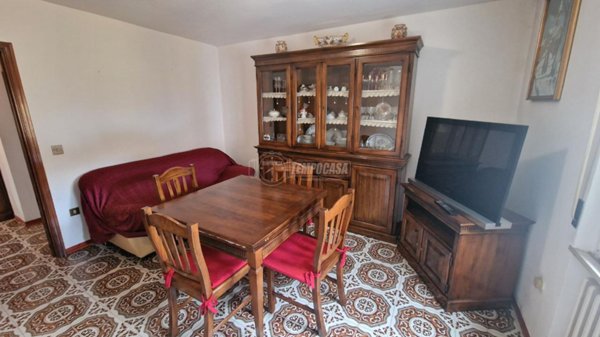 appartamento in vendita ad Esanatoglia