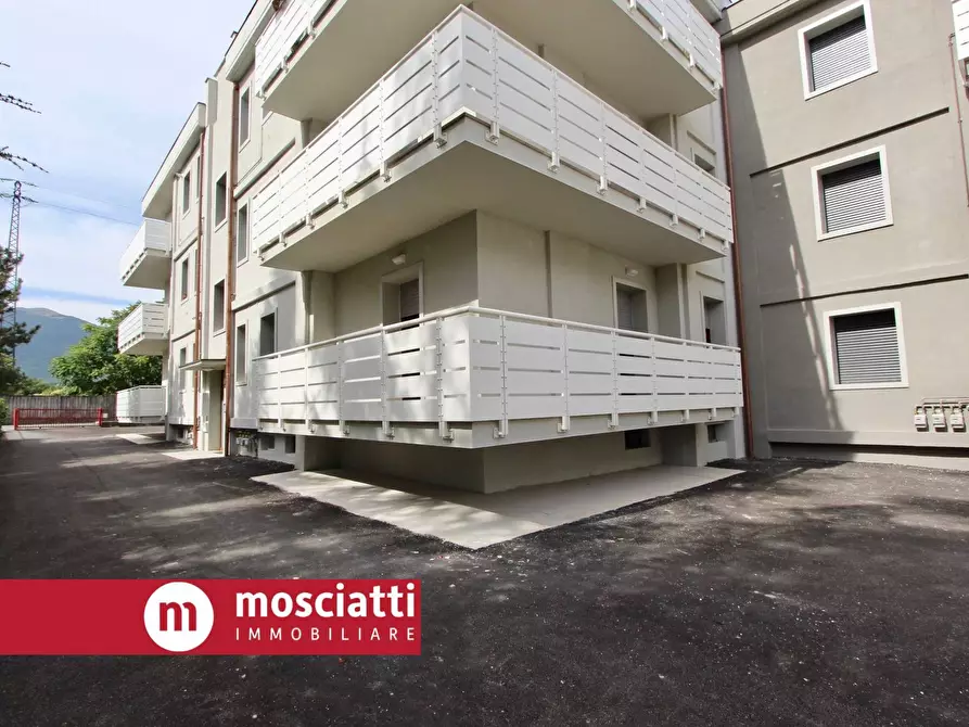 appartamento in vendita ad Esanatoglia