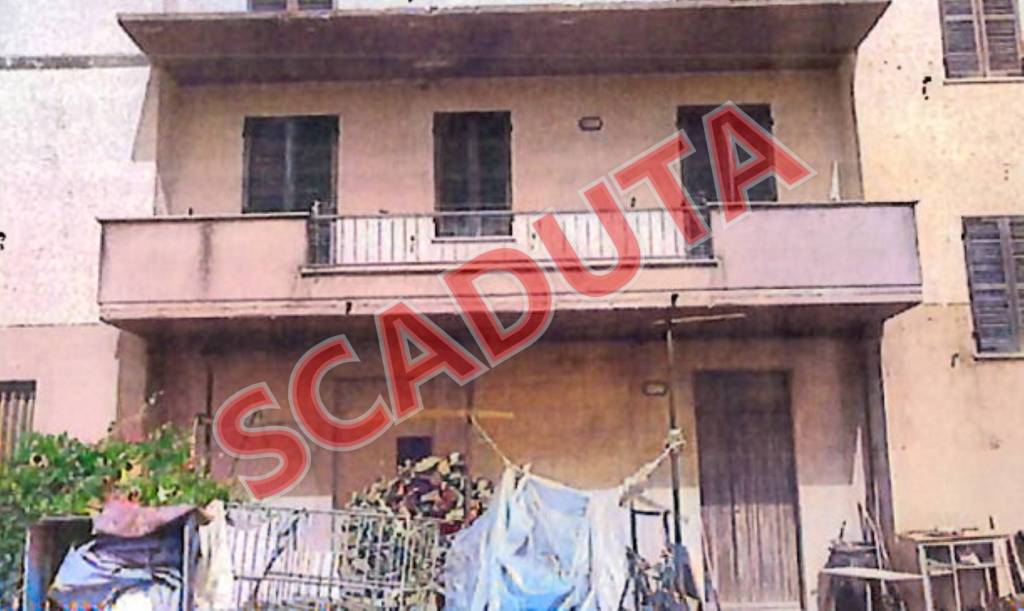 appartamento in vendita ad Esanatoglia