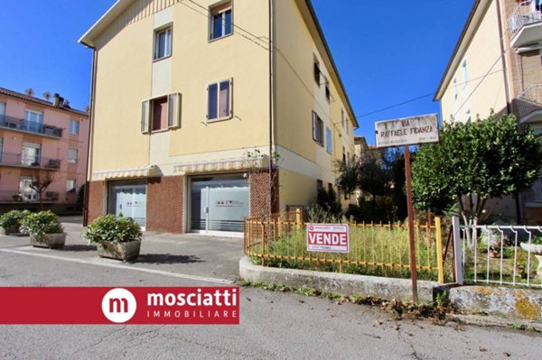 appartamento in vendita ad Esanatoglia