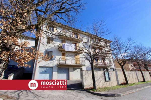 appartamento in vendita ad Esanatoglia