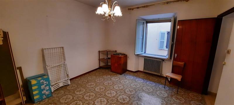 appartamento in vendita ad Esanatoglia