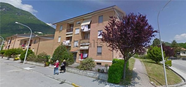 appartamento in vendita ad Esanatoglia