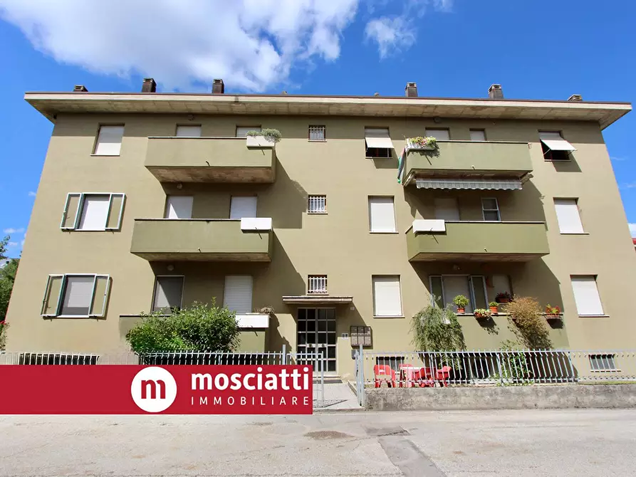 appartamento in vendita ad Esanatoglia