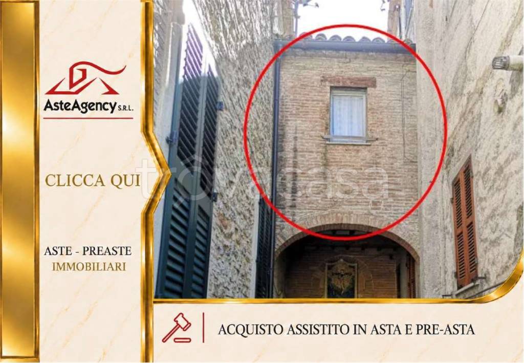 appartamento in vendita ad Esanatoglia