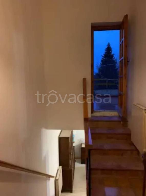 casa indipendente in vendita a Fiastra