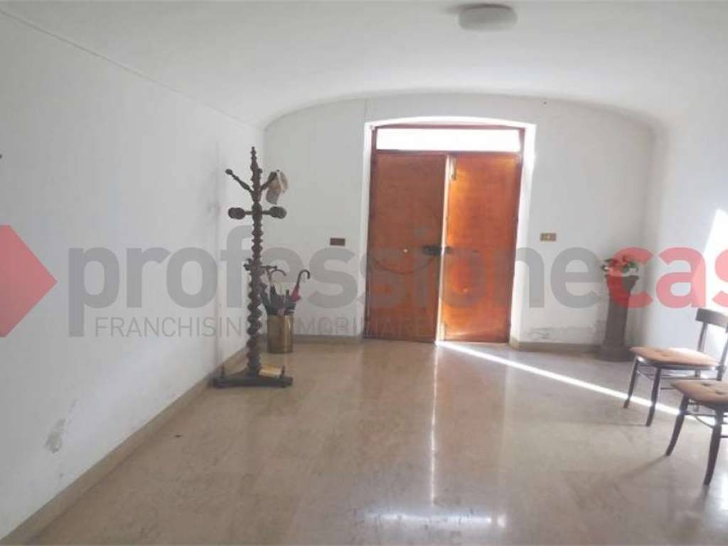 appartamento in vendita a Fiuminata