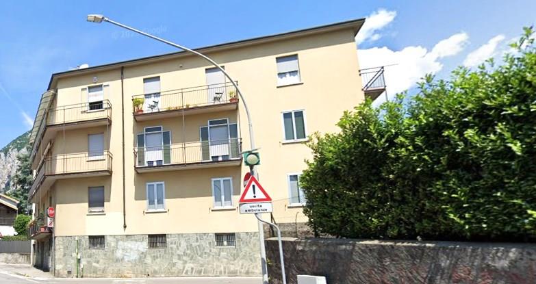 appartamento in vendita a Fiuminata in zona Castello