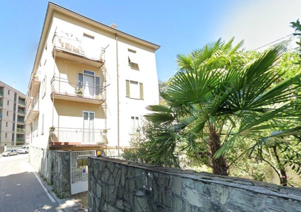 appartamento in vendita a Fiuminata in zona Castello