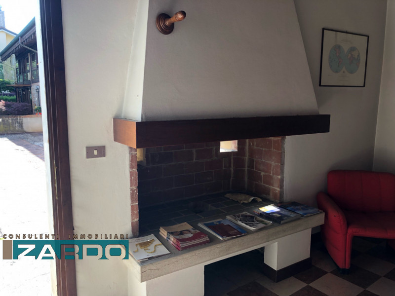 ufficio in vendita a Fiuminata in zona Castello