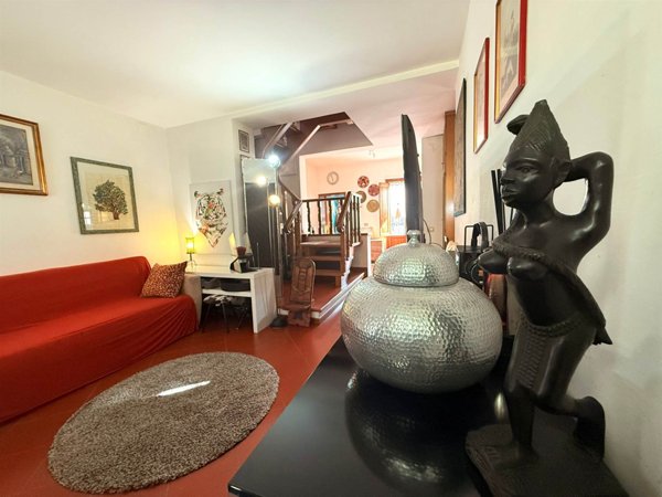 casa indipendente in vendita a Fiuminata in zona Castello