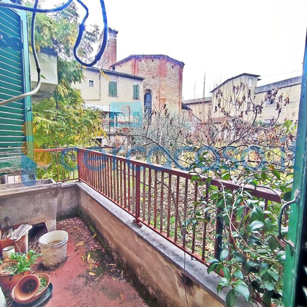 appartamento in vendita a Fiuminata in zona Castello