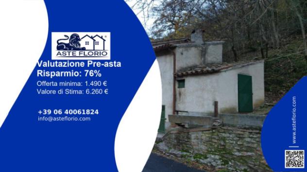 locale commerciale in vendita a Fiuminata in zona Laverino