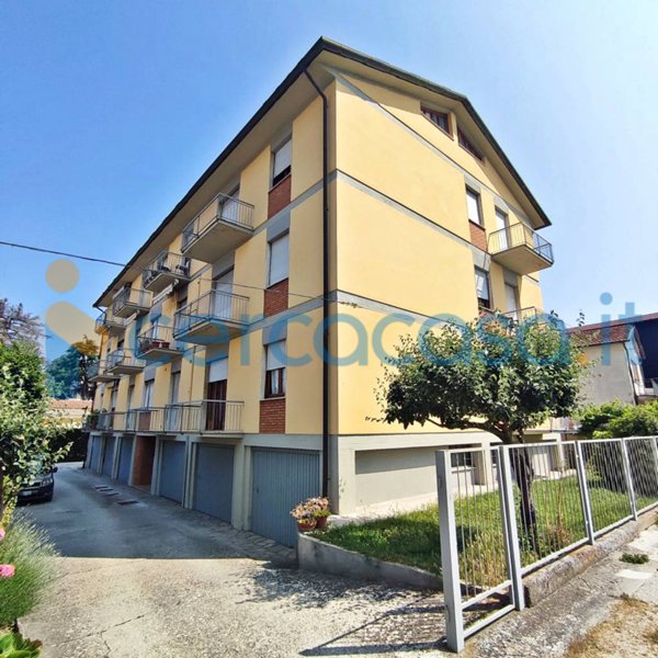 appartamento in vendita a Fiuminata in zona Castello