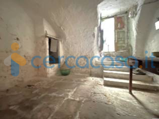 rudere in vendita a Fiuminata in zona Castello