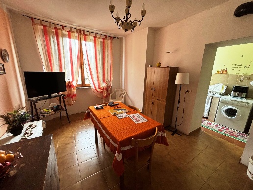 appartamento in vendita a Fiuminata in zona Massa