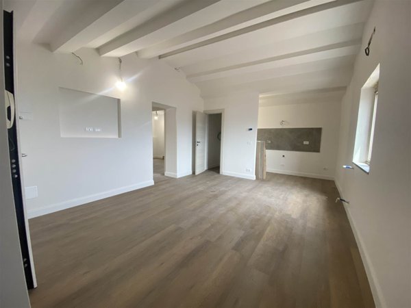 appartamento in vendita a Fiuminata in zona Castello