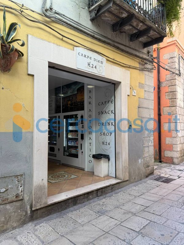 villa in vendita a Fiuminata in zona Castello