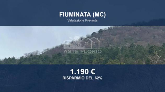 terreno edificabile in vendita a Fiuminata