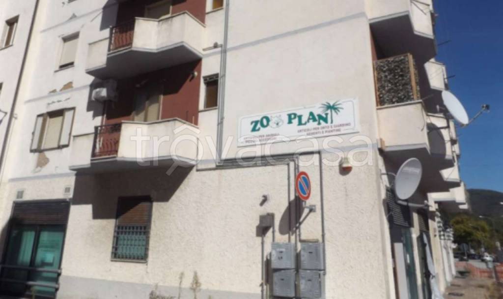 negozio in vendita a Gagliole