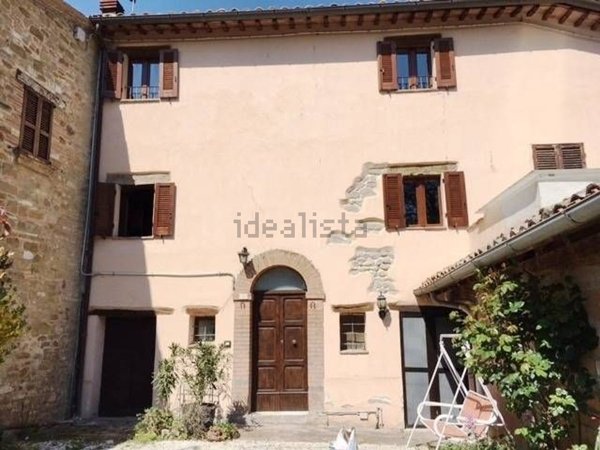 appartamento in vendita a Gagliole in zona Collaiello