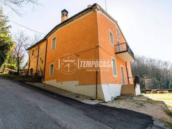 appartamento in vendita a Gagliole