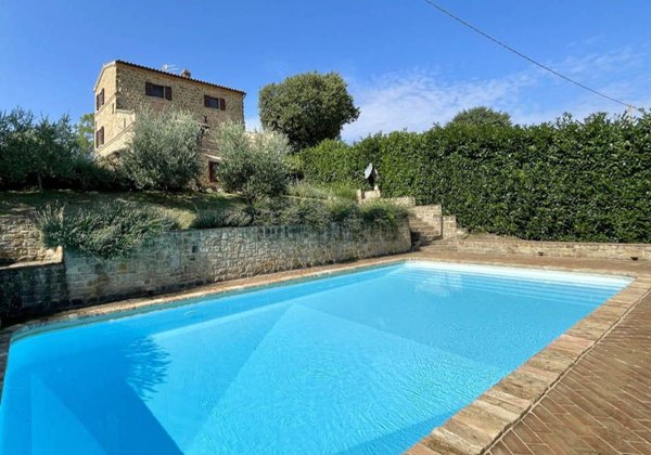 casa indipendente in vendita a Gualdo in zona Marchesi