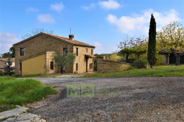 casa indipendente in vendita a Gualdo in zona Marchesi