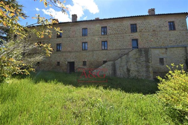 casa indipendente in vendita a Gualdo in zona Marchesi