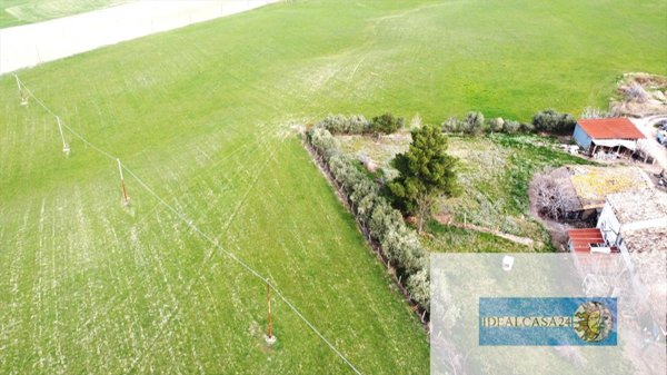 casa indipendente in vendita a Loro Piceno