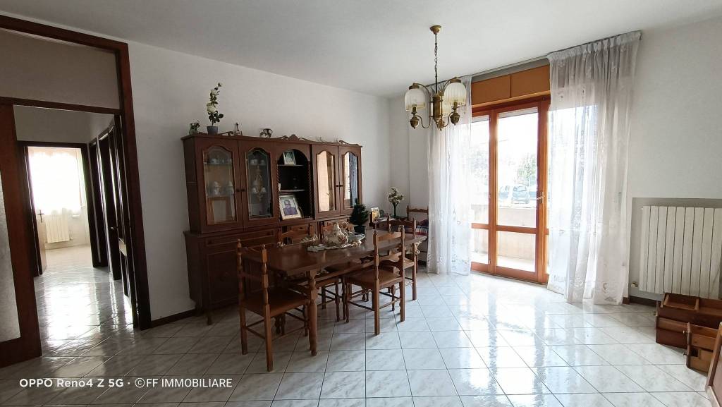 appartamento in vendita a Loro Piceno