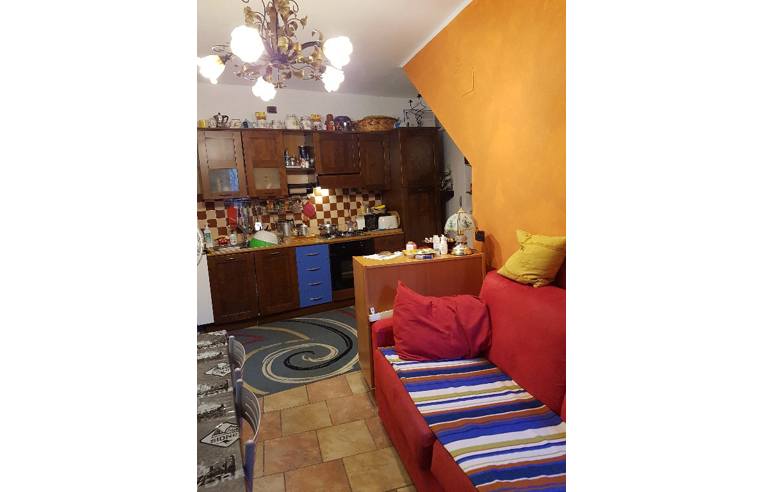 casa indipendente in vendita a Loro Piceno