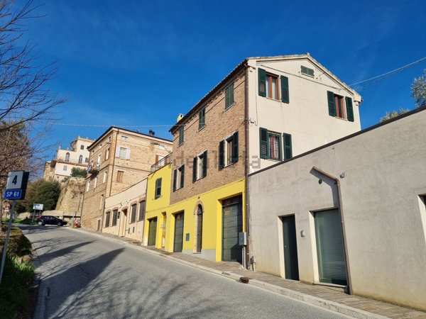 casa indipendente in vendita a Loro Piceno