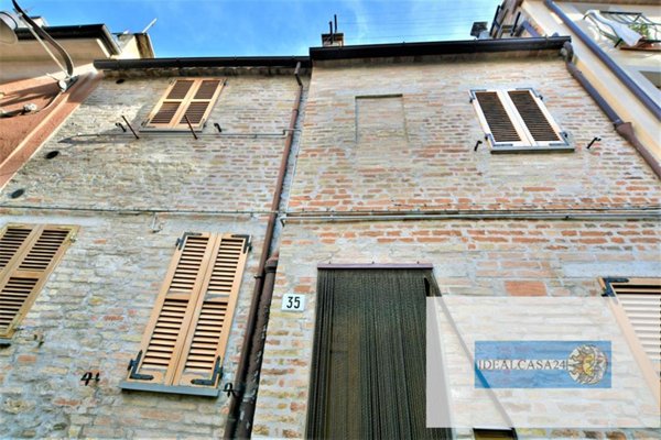 casa indipendente in vendita a Loro Piceno